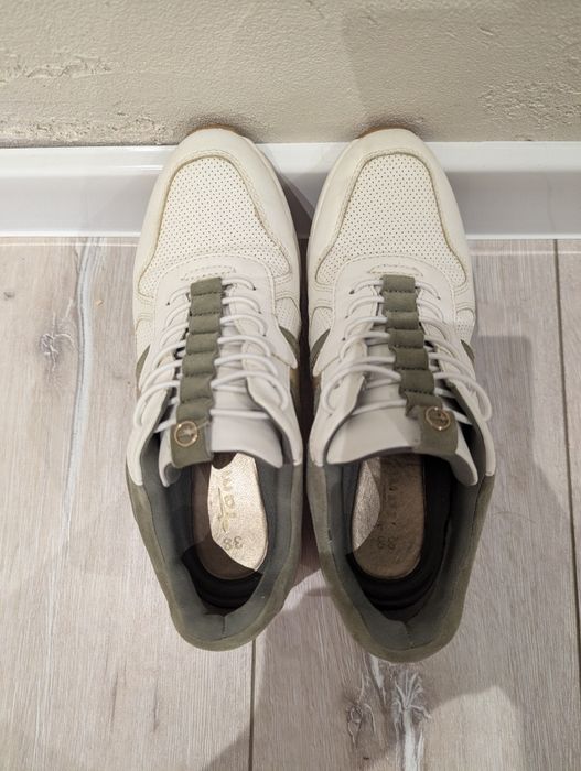 Маратонки Tamaris, 38 номер