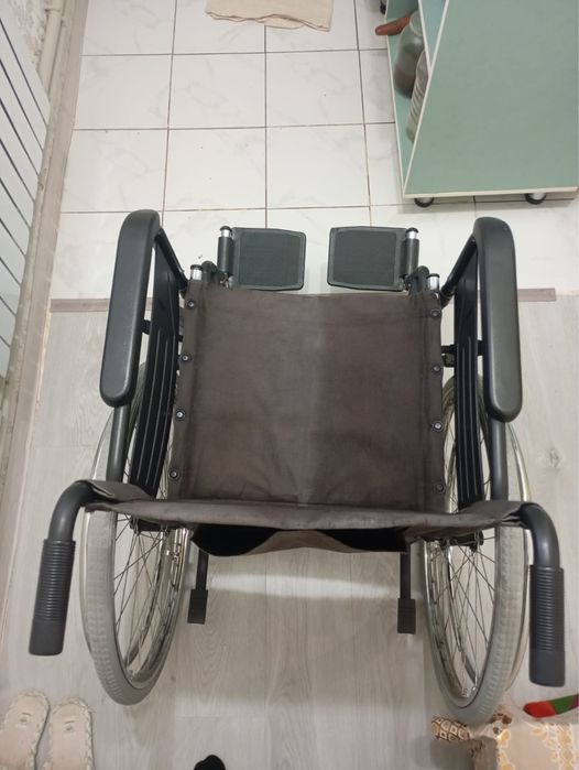 Инвалидная коляска