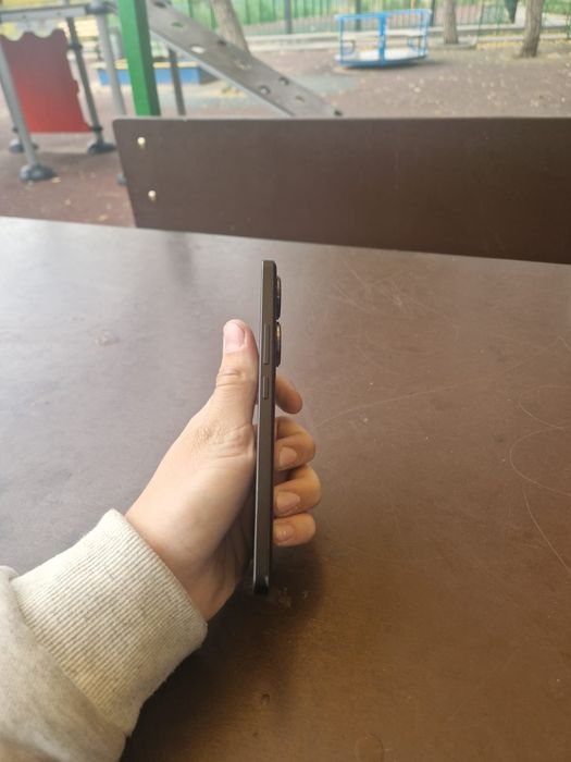 Poco f6 с коробкой