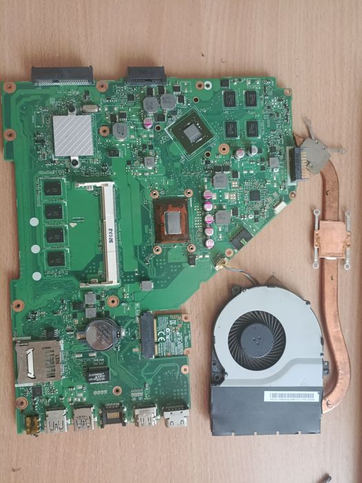 материнская плата ASUS X550C