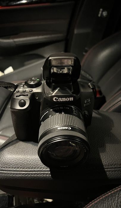 Canon EOS 850D + 18-55mm IS STM 128GB