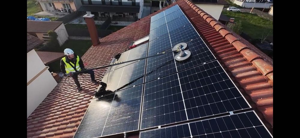 Montare plase Anti-Pasari, Curatare Profesionala panouri fotovoltaice, Scanare termografica-filmare cu drona Telefon +40 743 249 565
