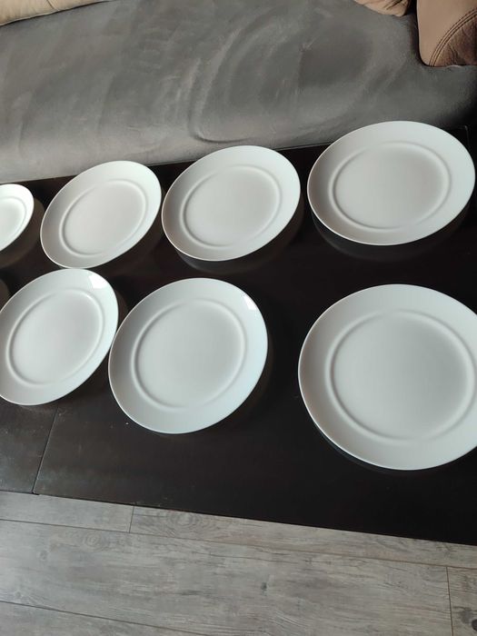 Комплект порцеланови чинии