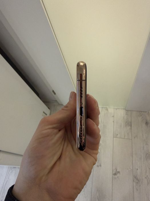 iPhone 11 Pro Max 64 GB