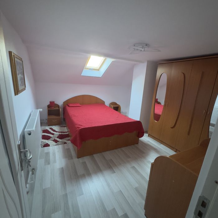 Închiriere cabană Crăciun/ Revelion