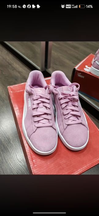 Нови сникърси puma велур 35.5 размер