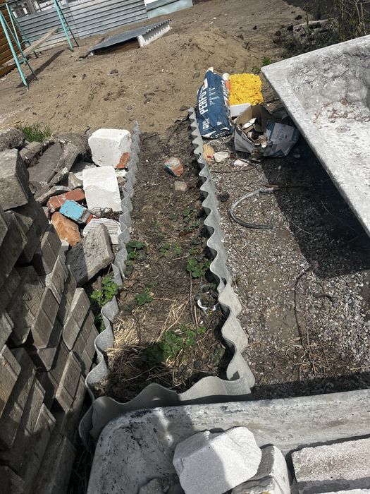 Пиленный шифер для грядок