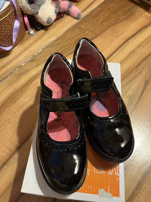 Pantofi, balerini marimea 32