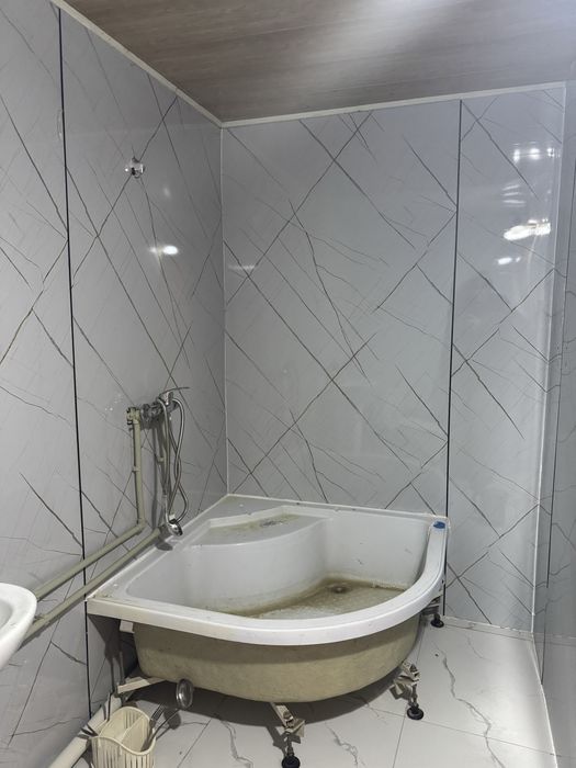 Дом благоустроенный, 2 комнаты.