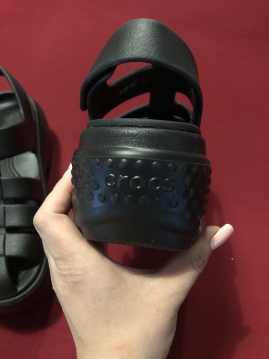 Sandale Crocs negre noi marimea 37