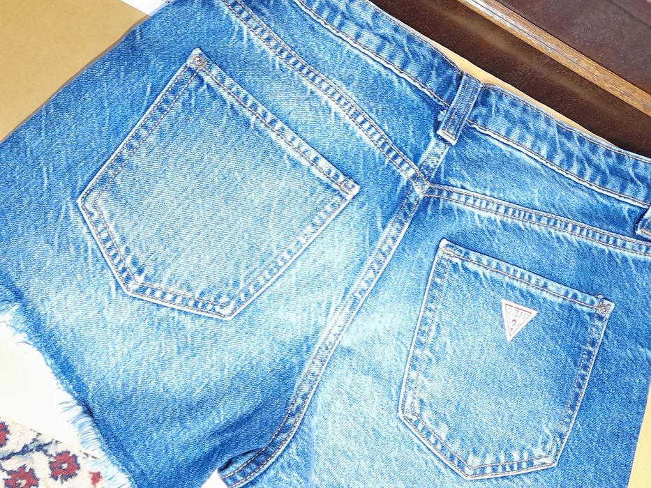 Къси Дамски Дънки GUESS