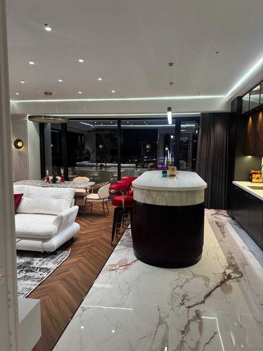 СРОЧНО ПРОДАЁТСЯ 3ком квартира ЖК "U-Tower" 118м2 вид на Ташкент сити