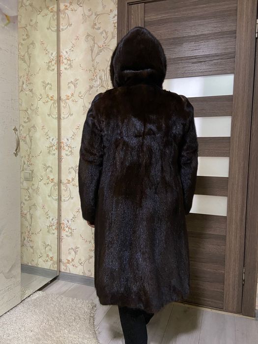 Шуба норковая . 115000