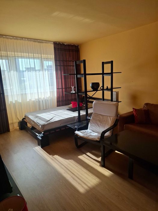 Dau în chirie apartament cu două camere