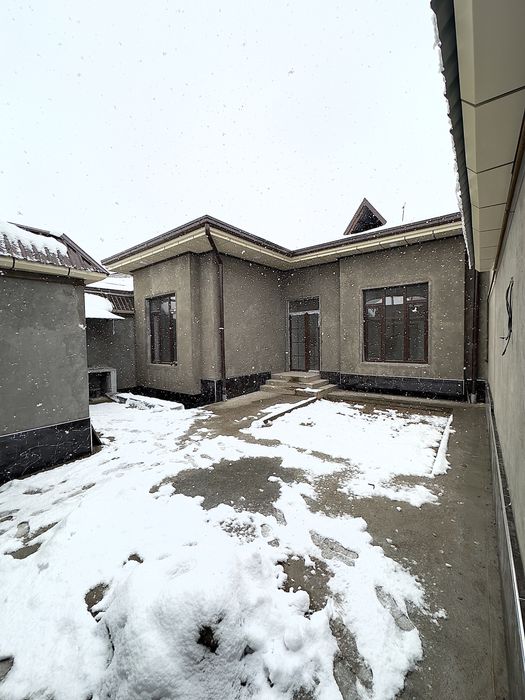 Назарбекда барча қулайликларга эга таййор тўлиқ битган уй!