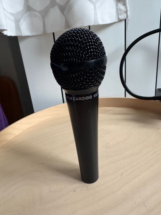 Суперкардиоиден микрофон Behringer