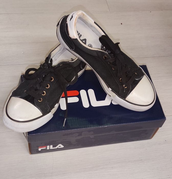 Черни кецове FILA