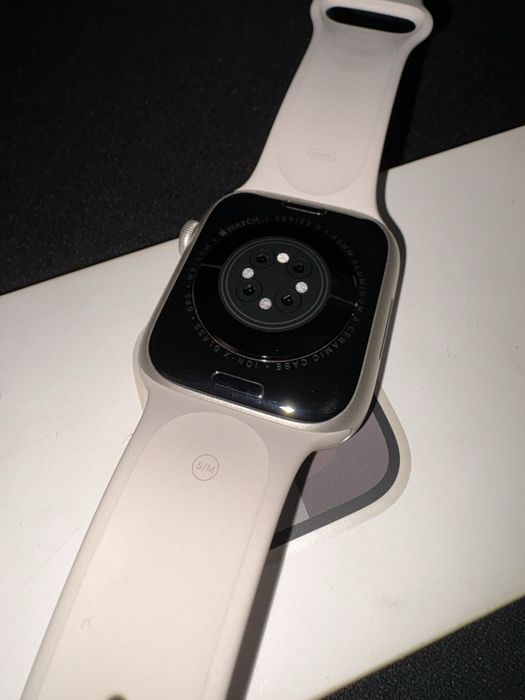 Apple watch 9 45mm Starlight