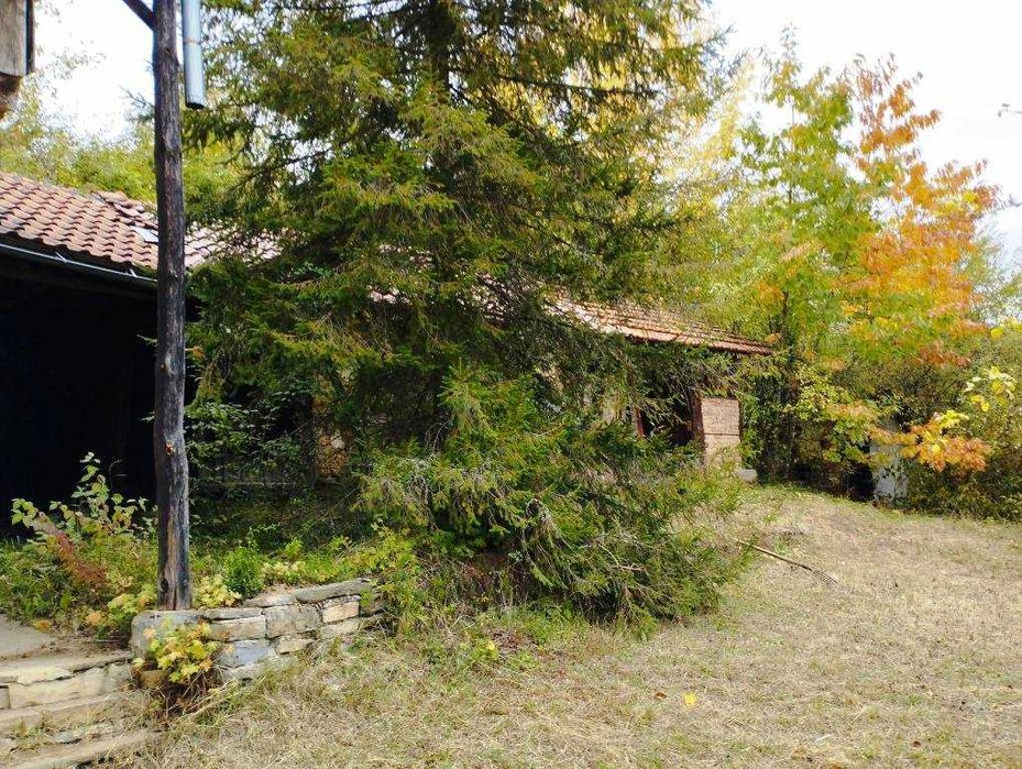 Продава се Къща в с. Велчево, Област Ловеч - 100 кв.м за 697 €/кв.м - Снимка #2