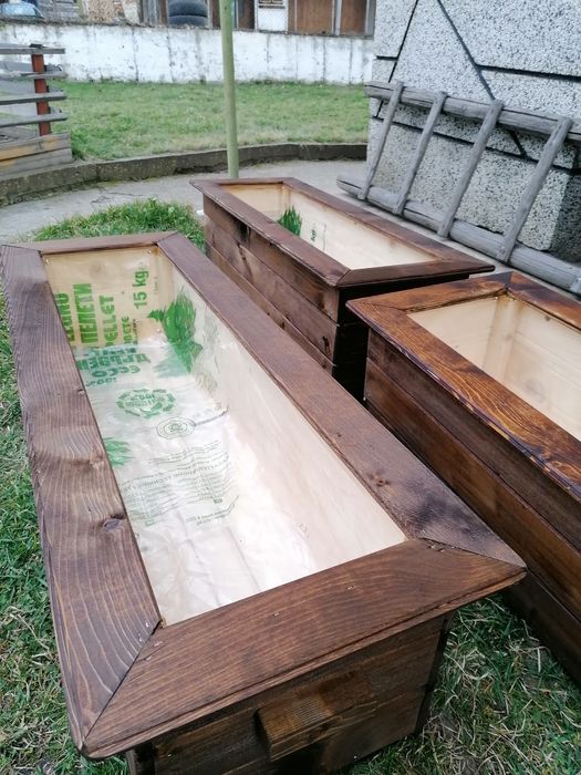 Градински Саксии