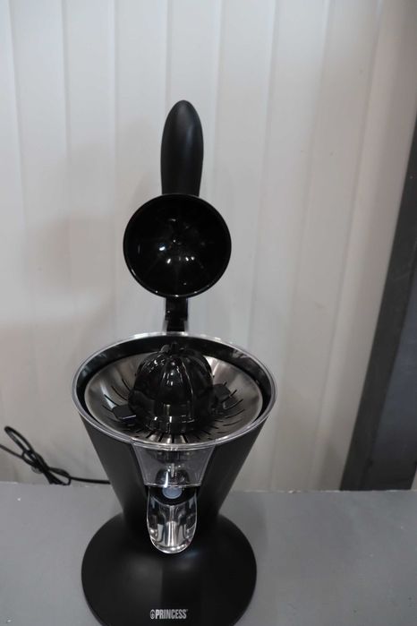 Сокоизстисквачка за цитруси Princess, безшумен мотор, 300W