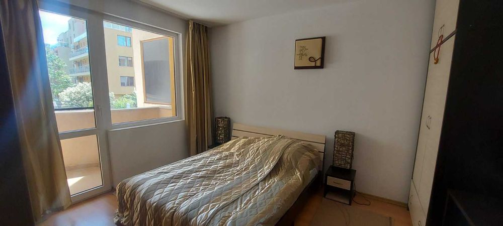 Тристаен апартамент в централната част на Слънчев бряг