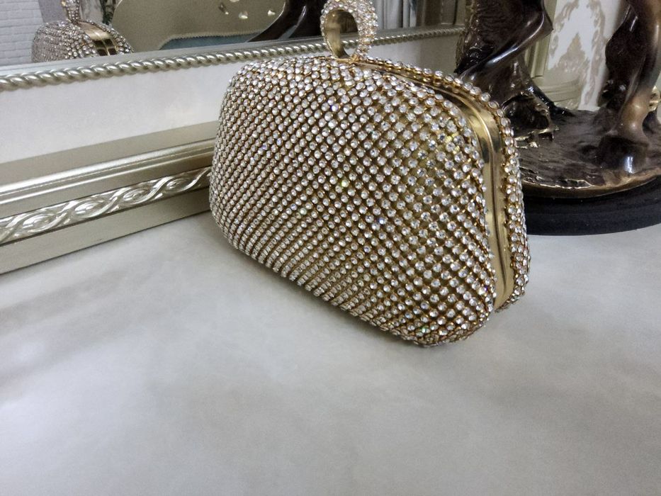 Вечерний клатч для женщин
