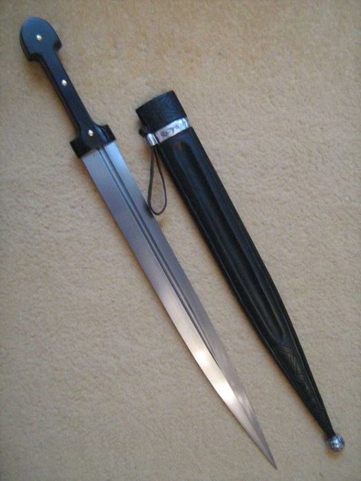 Кавказки кинжал, боен.