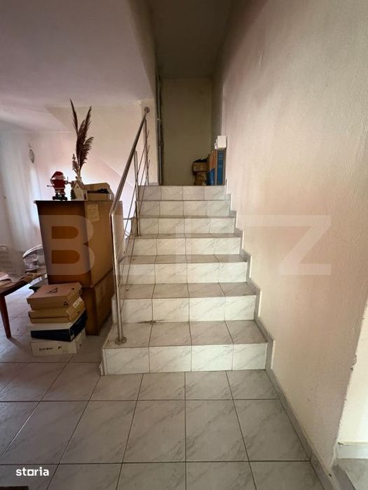 Casa de vanzare P+1+M, 400 mp, teren 630 mp, zona Stefanesti