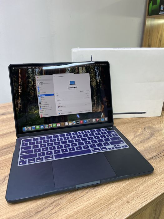 MacBook Air M3 2024