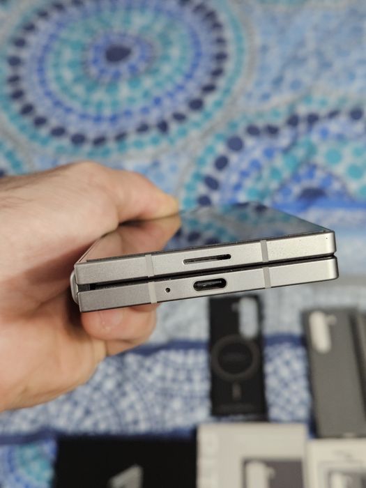 Samsung Galaxy Fold 6