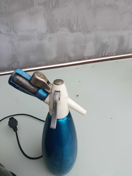Продам кофеварку и сифон
