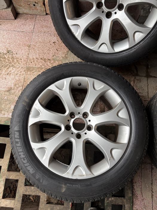 Джанти с гуми за бмв х5 е70 19 цола