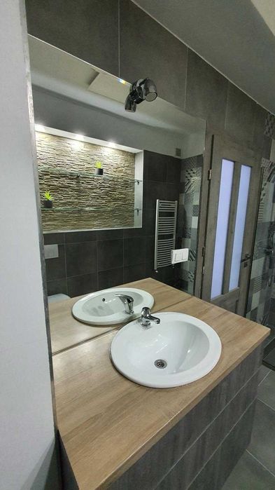 Inchiriez apartament 2 camere