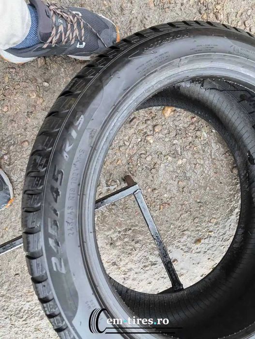 Anvelopa Iarna 245/45 R19 PIRELLI Sottozero 3 102V - Runflat