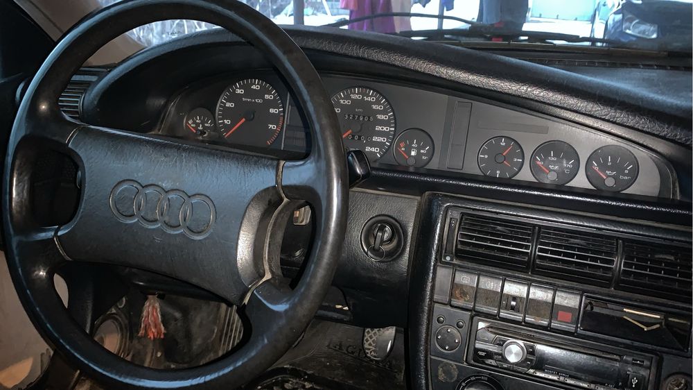 Ауди С4 1991г об 2.3