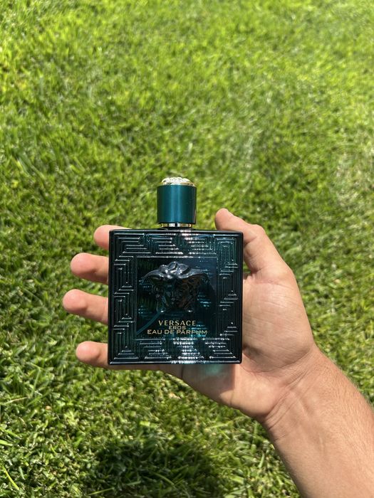 Versace Eros Eau de Parfum 100 мл – Оригинален, почти нов