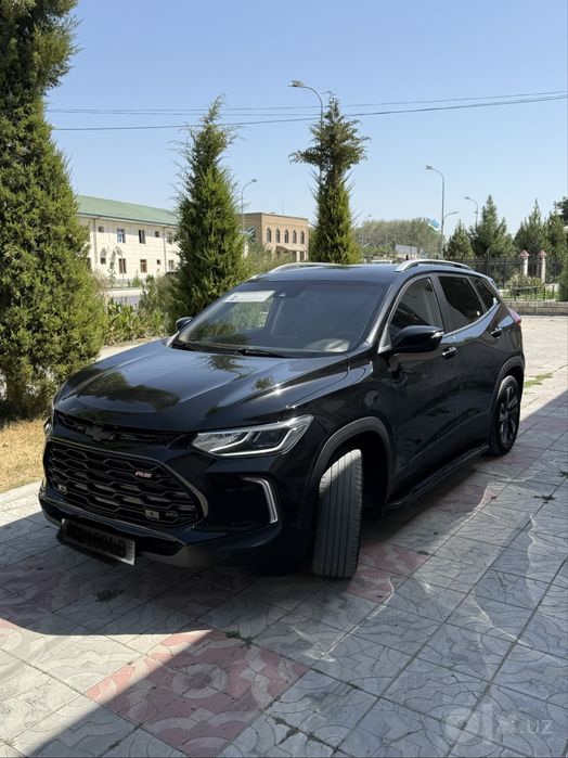 Tracker 2 premier plus 2024