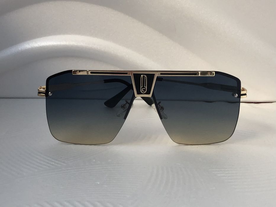 Модерни и стилни мъжки слънчеви очила