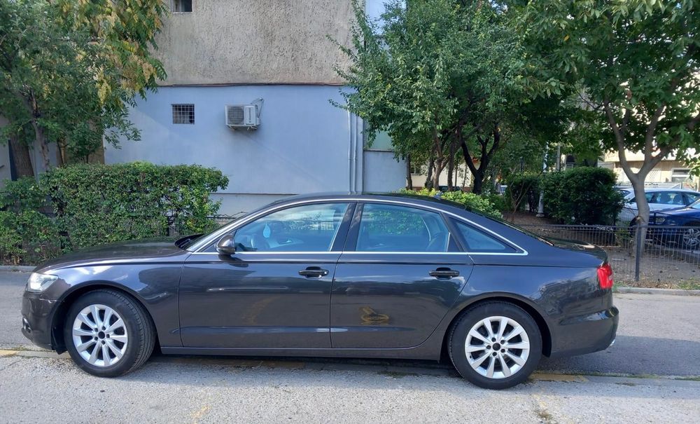 Audi A6 2.0 TDI 2013 | Cutie manuală - ClimatronicW | Piele | Navigație | Întreținut