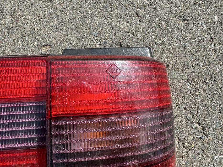 Фонари задние Пассат Б4 универсал