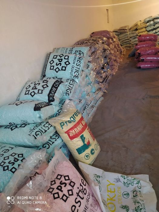 Jidkiy oboy optom narxda