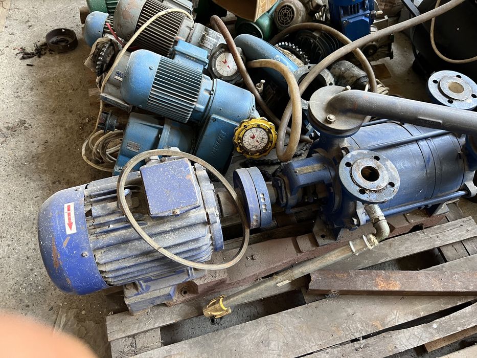 Motoare electrice trifazate diverse