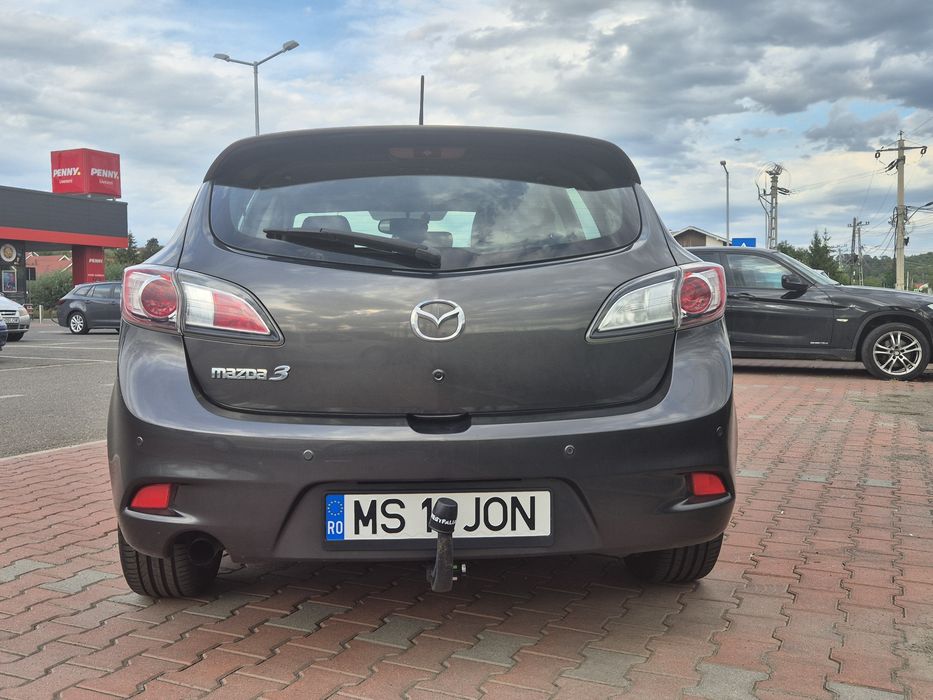 Mazda 3 Facelift 2012 | 1.6 Diesel 116 CP | Euro 5 | 6 Trepte | 2 Seturi Roți Complete