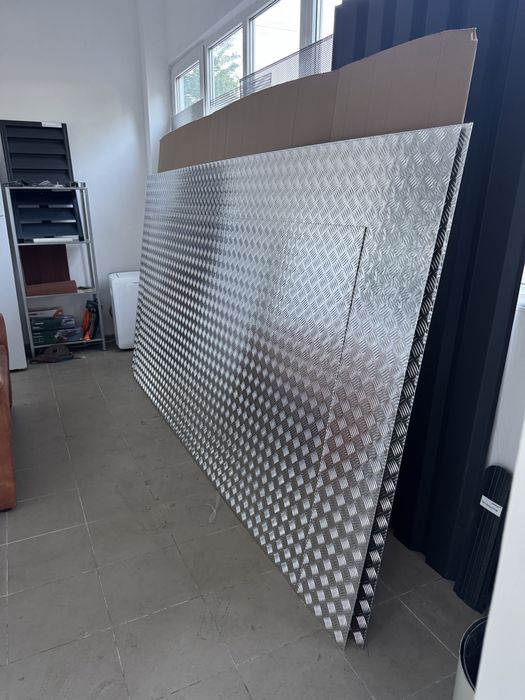 Tabla striata/ lisa aluminiu