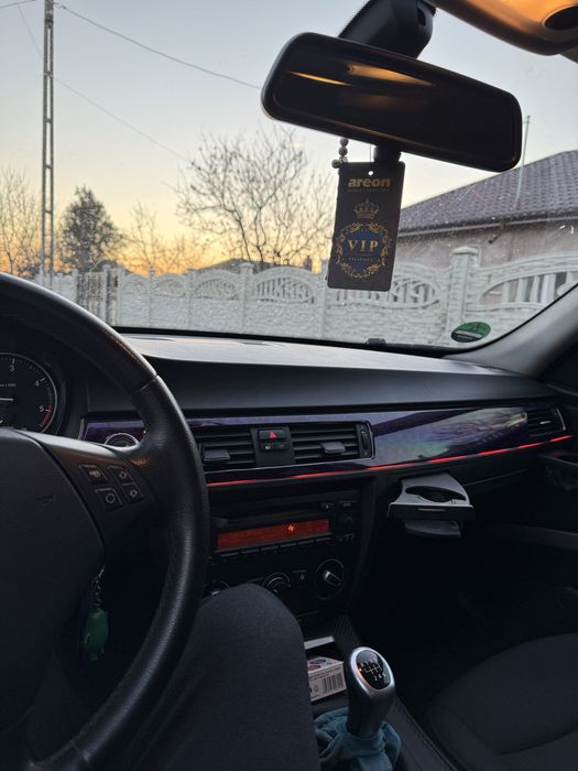 bmw e91 2009 facelift