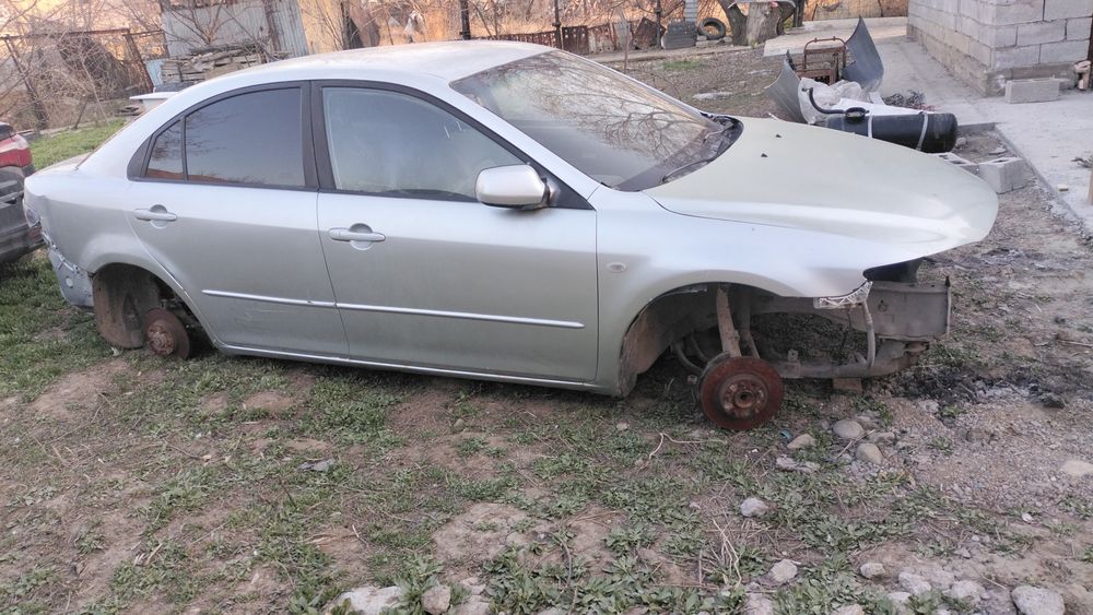 Продам Мазда 6 на запчасть