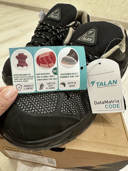 Продам рабочие ботинки