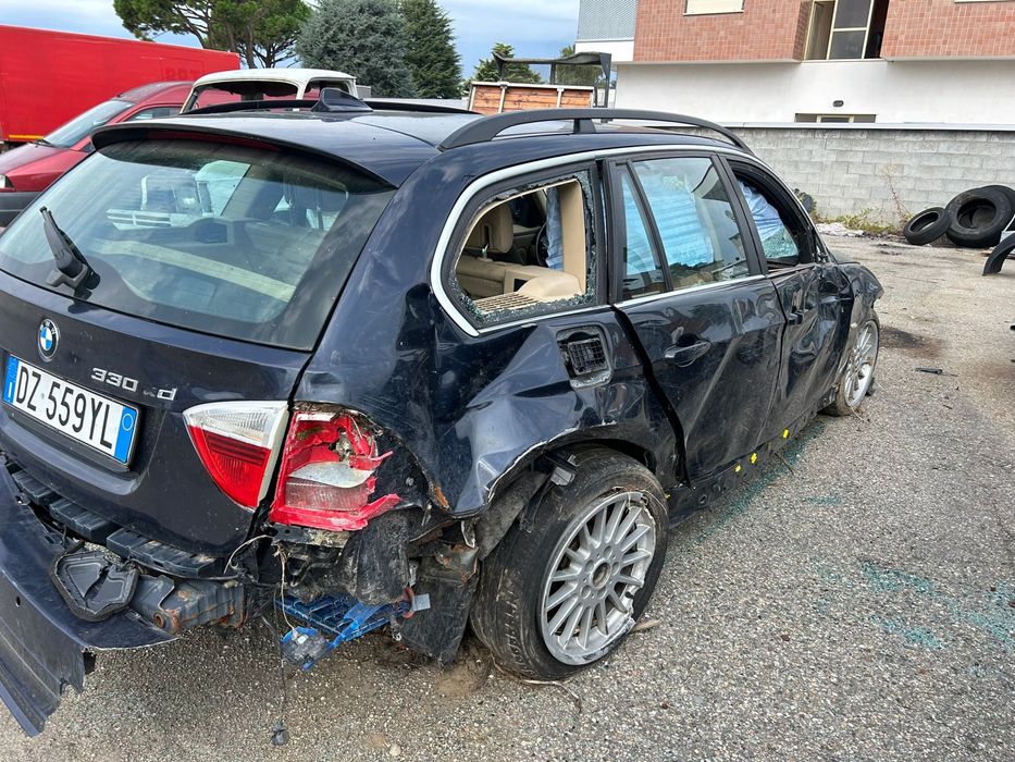 БМВ е91,330 хд,231 кс на части(BMW е91,330 xd,231 hp,na chasti)