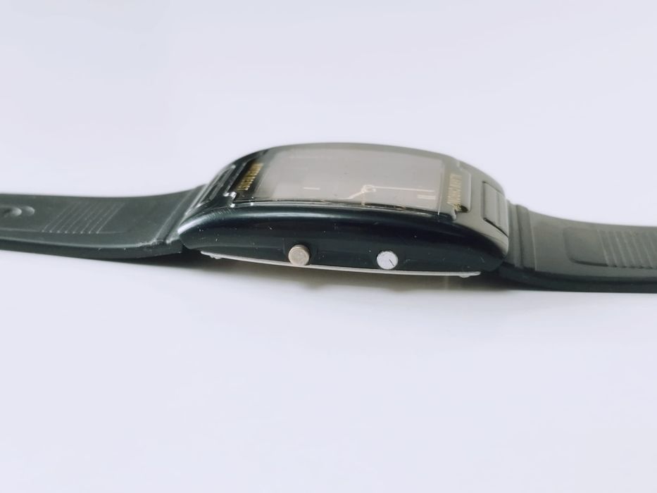 Ceas vechi Casio AQ-47 756